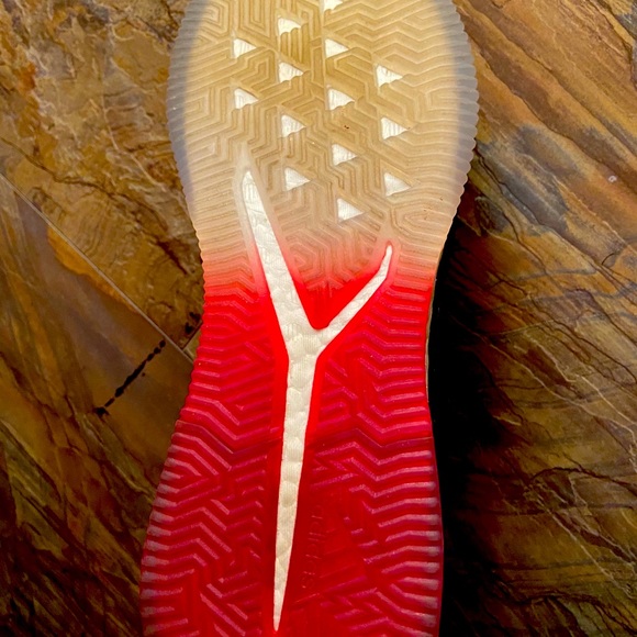 adidas Predator Tango 18.1 indoor soccer shoes - Picture 4 of 5